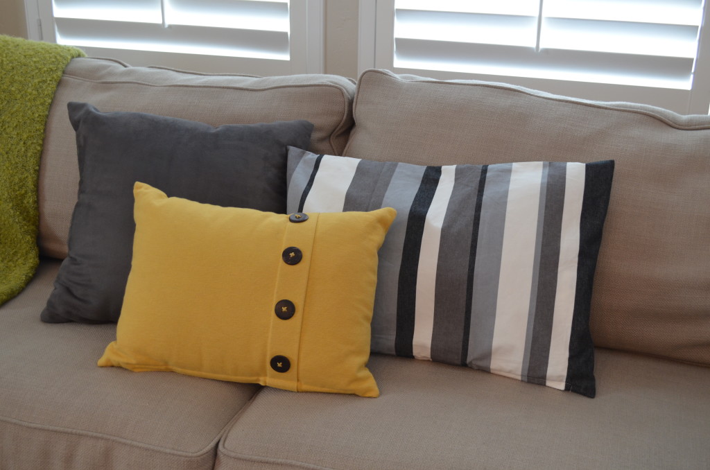 Easy Pillow Shams in 30 Minutes - Sunlit Spaces | DIY Home Decor, Holiday, and More