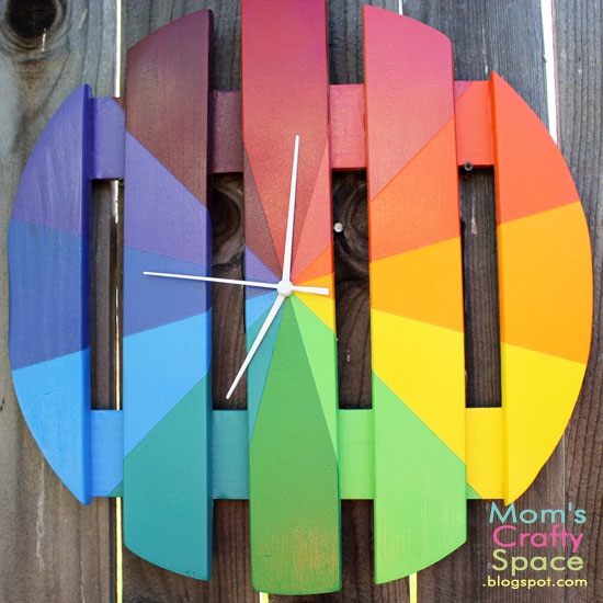 10 Homemade Custom Clock Projects that Are Easy and Cheap