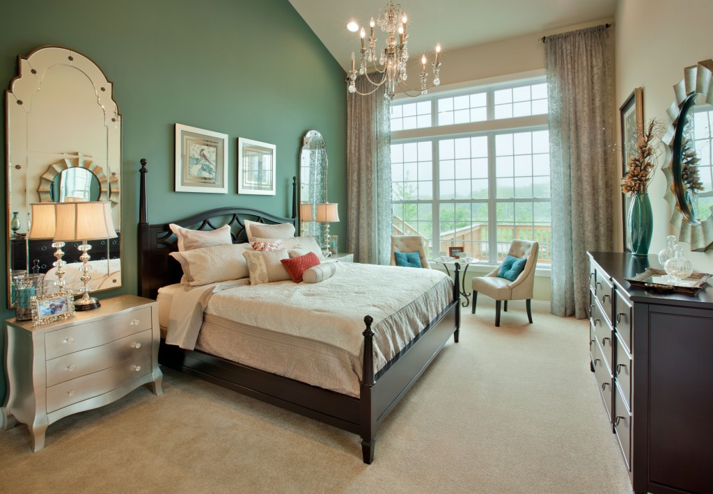 12 Accent Ideas for Your Master Bedroom