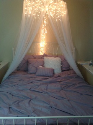7 Dreamy DIY Bedroom Canopies
