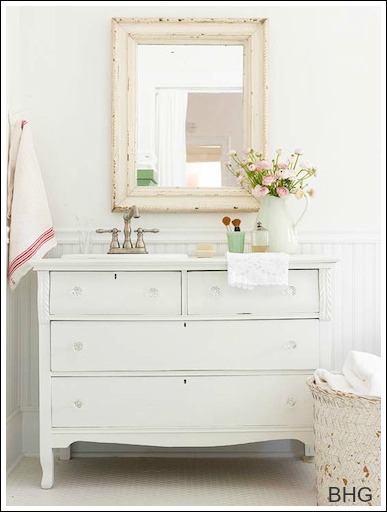 13 Awesome Things to Put on Your Bathroom Counters - Sunlit Spaces