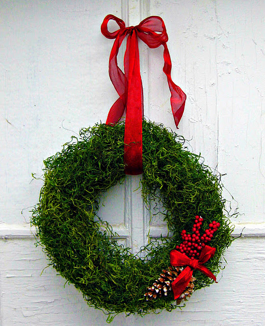 15 Amazing Homemade Christmas Wreath Ideas – Sunlit Spaces  DIY Home