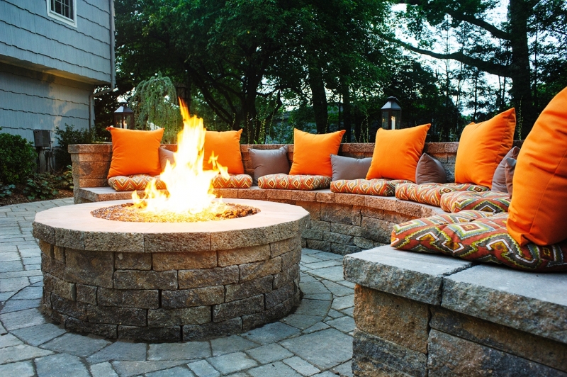 12 Ways To Make Your Backyard Awesome This Summer Sunlit Spaces Diy Home Decor Holiday And More