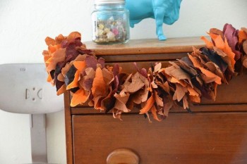 15 Ways to Decorate for Fall {From Dollar Tree}8