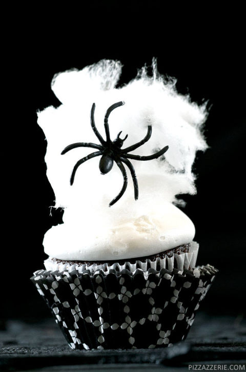 20 Yummy Halloween Cupcake Recipes9