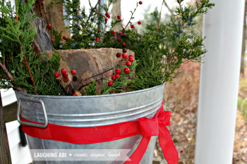 20 Ways to Decorate Your Porch for Christmas20