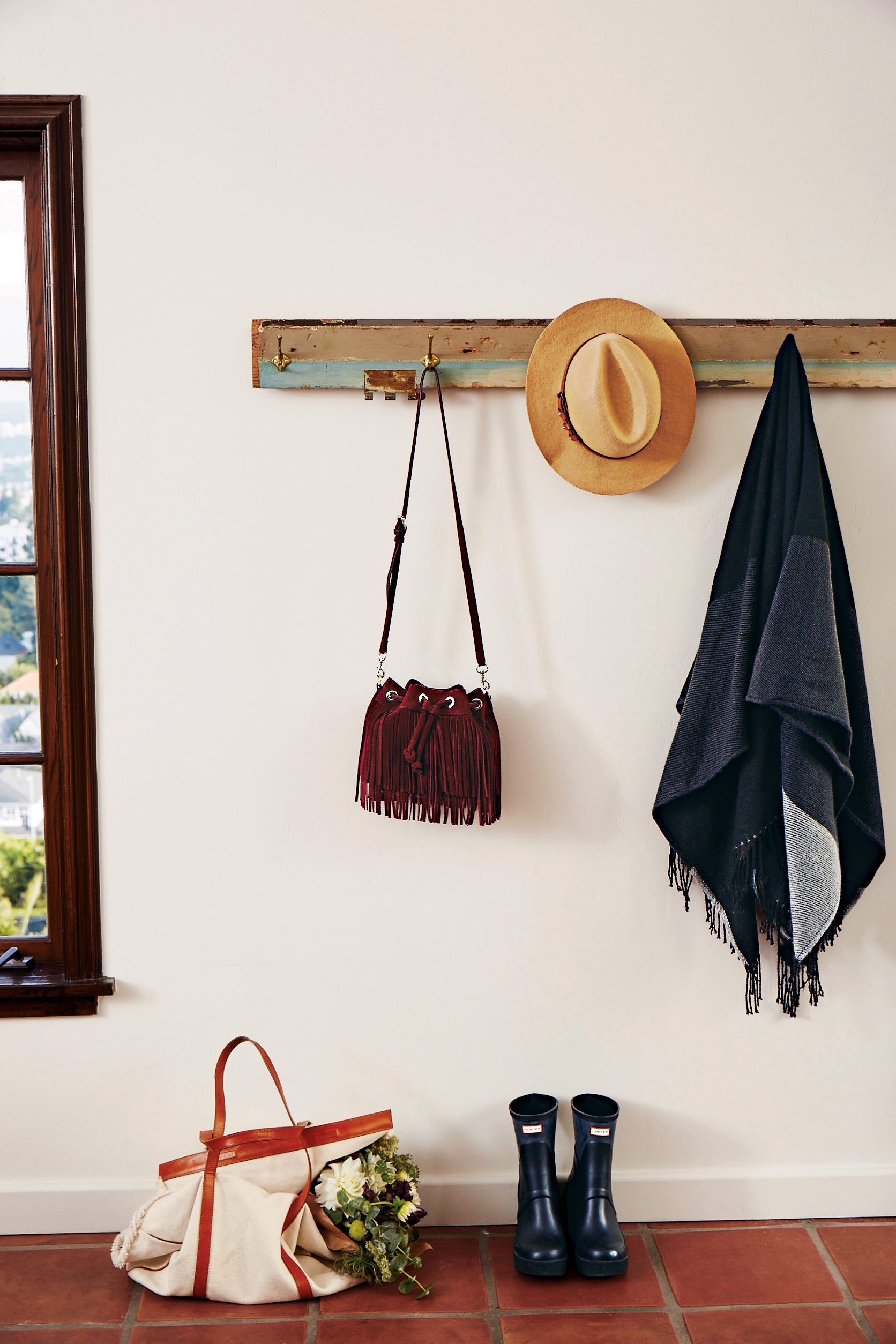 20 Ways to Repurpose Wood {In Your Home} Sunlit Spaces