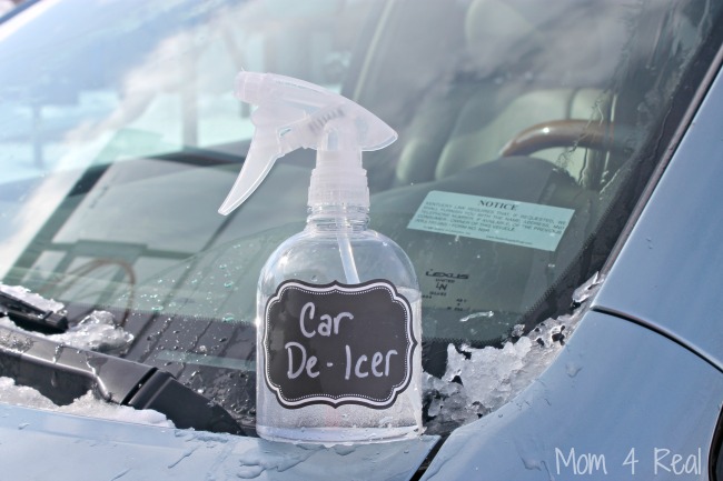 How to Make Your Own All-Natural De-Icer| Natural Products, DIY Products, De-Icer, How to Make De-Icer, Homemade Products, Homemade De-Icer #HomemadeProducts #DIYProducts