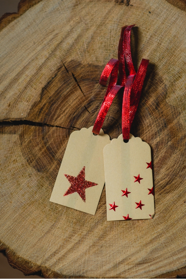 DIY Christmas Gift Tags | Christmas | DIY | DIY Christmas gift tags | gift tags | DIY Christmas | Christmas gift tags | DIY gift tags 