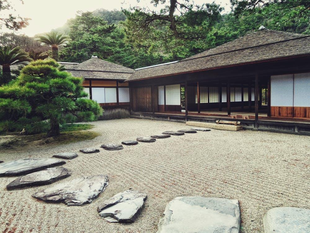 Japanese home décor may contain an outdoor Zen garden